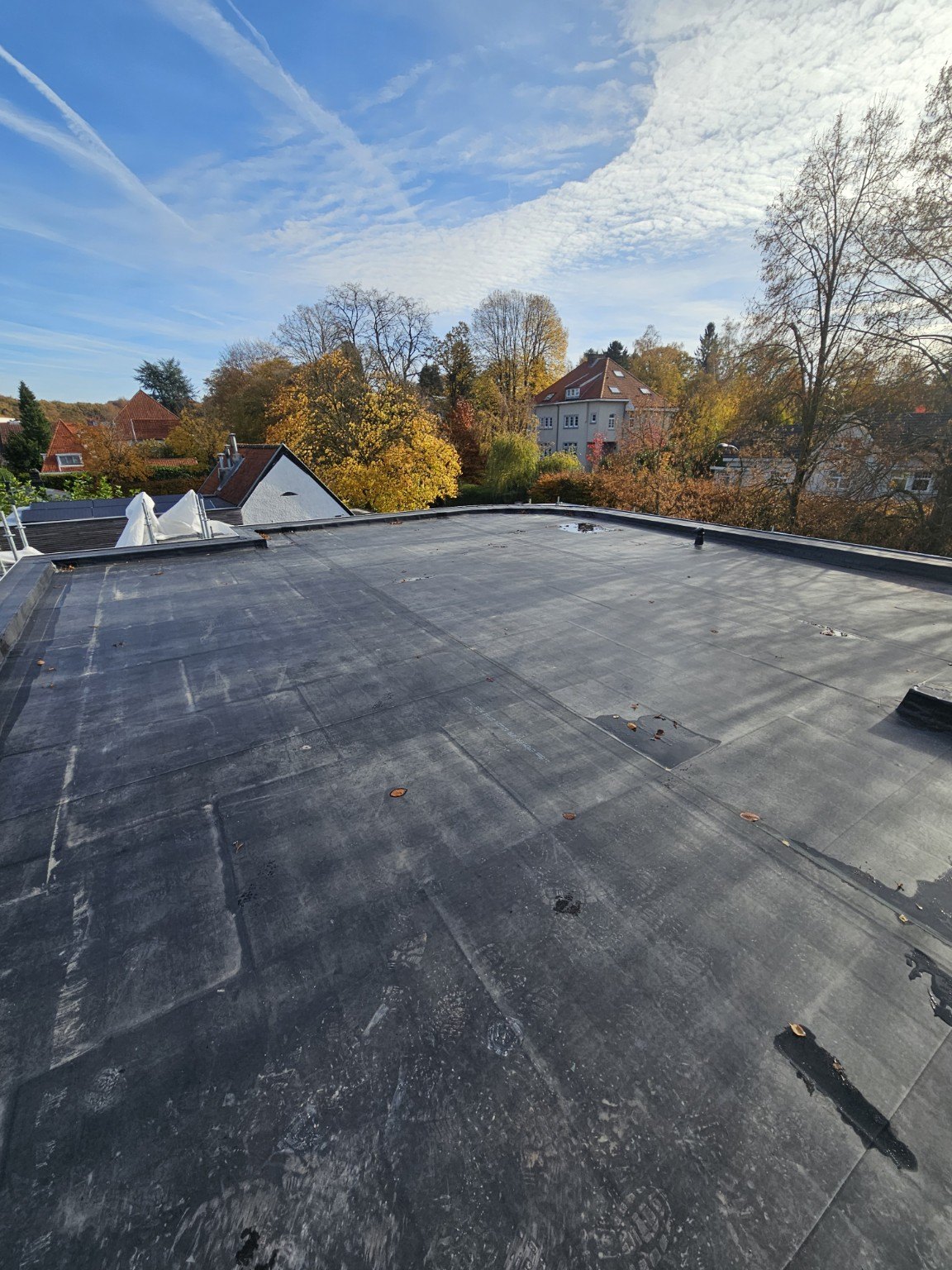 Rénovation de toiture plate à Rhode-Saint-Genèse - Étanchéité AD
