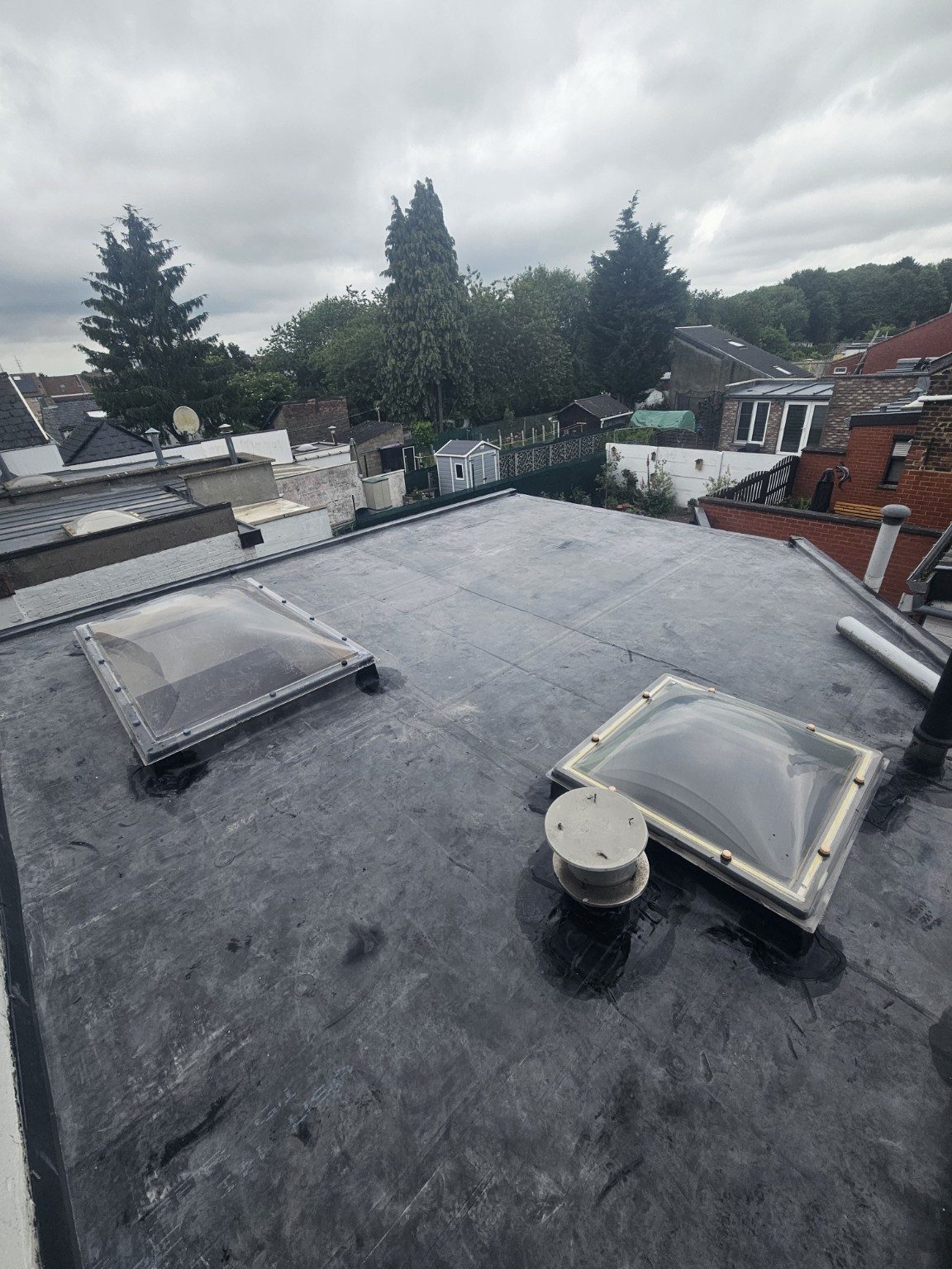 Grande rénovation de toiture plate bitume EPDM en Wallonie - Étanchéité AD