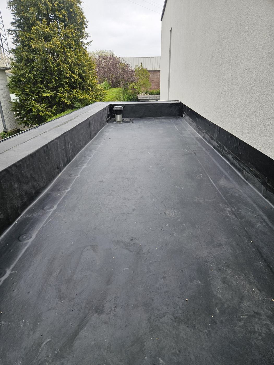 Rénovation complète EPDM avec isolation renforcée à Belgrade (Namur) - photo 3