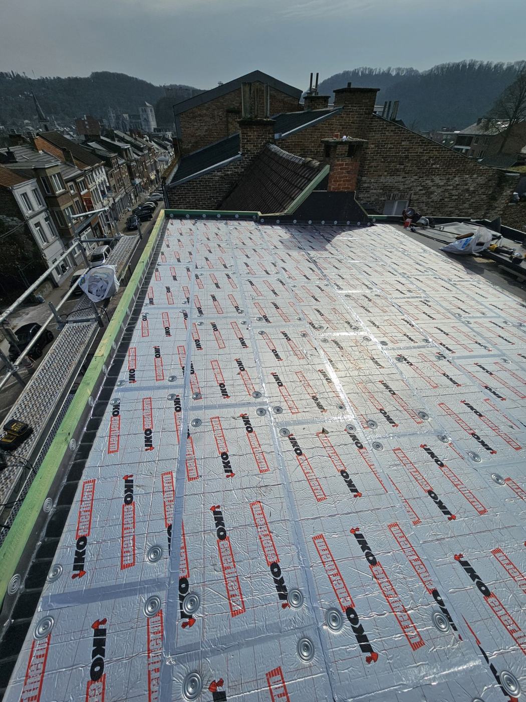 Rénovation complète EPDM avec bardage Cedral à Huy - photo 2