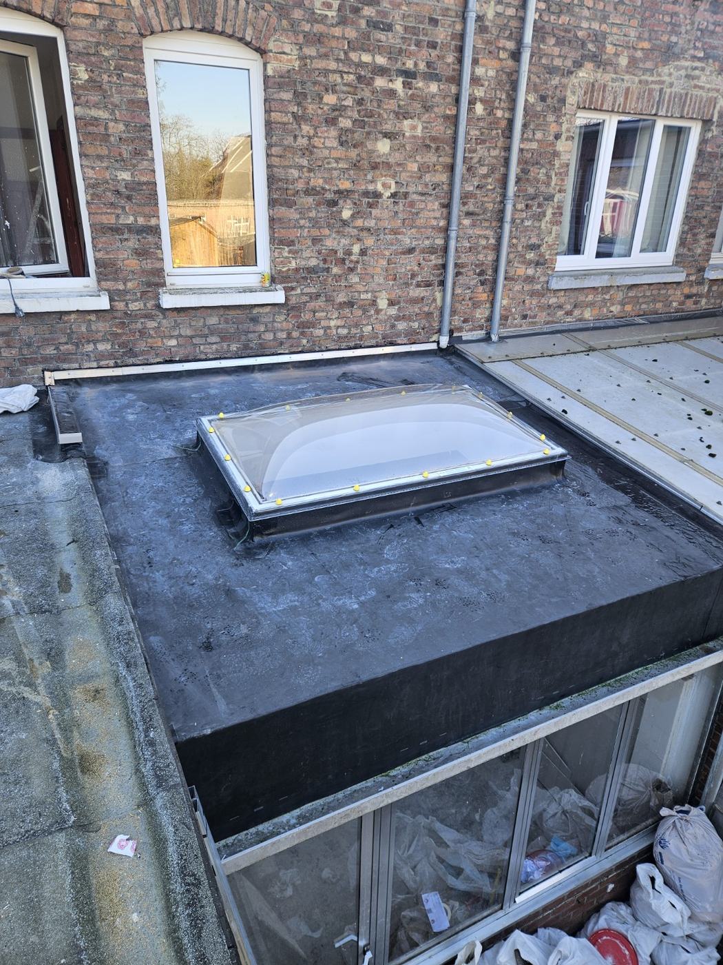 Nouvelle charpente et toiture plate EPDM à Namur - photo 1