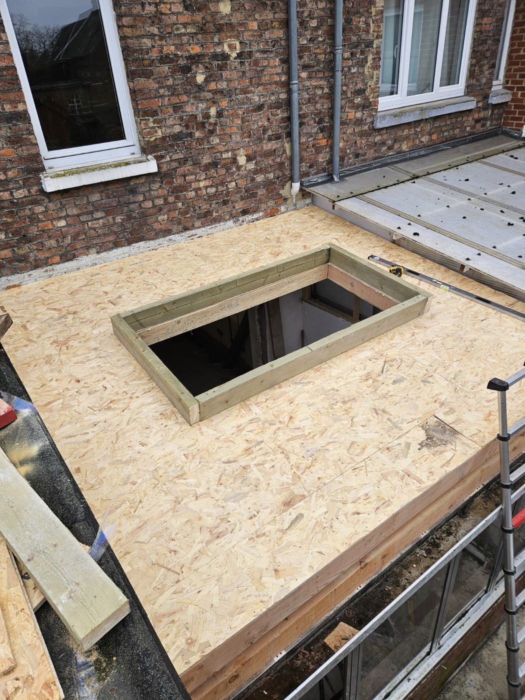 Nouvelle charpente et toiture plate EPDM à Namur - photo 6
